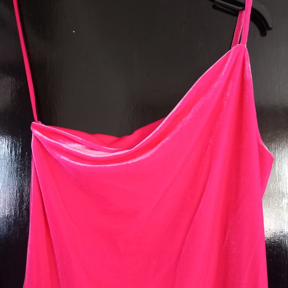 Pink midi pamela echevarria dress, velvet texture - Picture 3 of 9